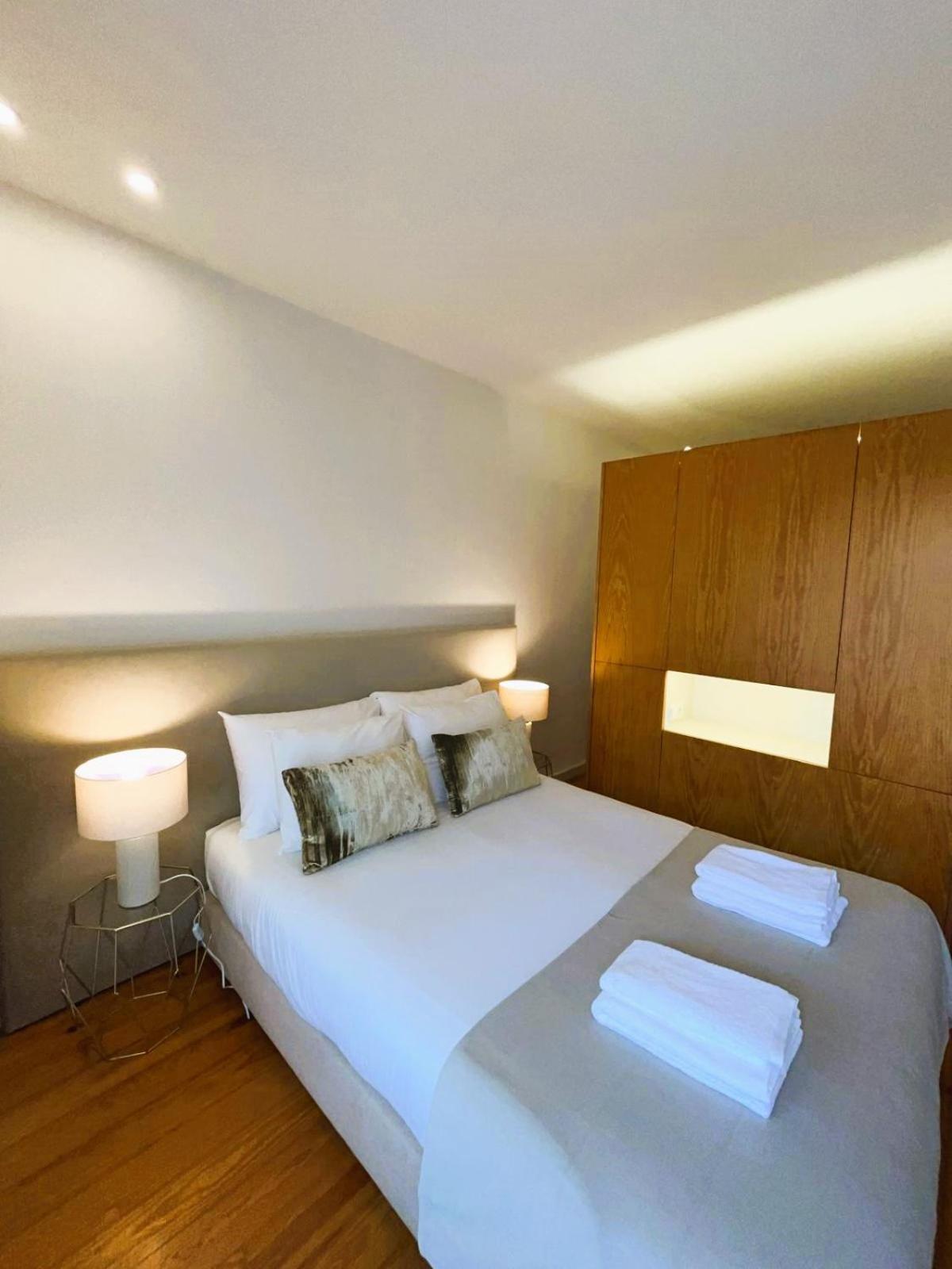 Brittos Lapa Apartment In Porto Center Luaran gambar