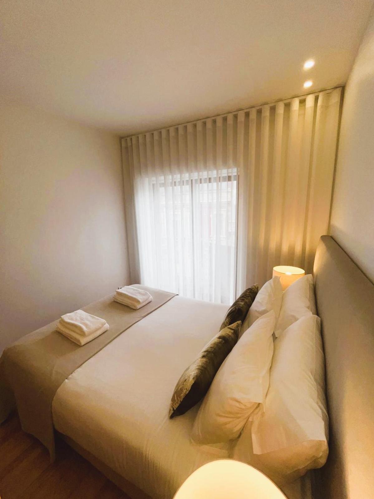 Brittos Lapa Apartment In Porto Center Luaran gambar