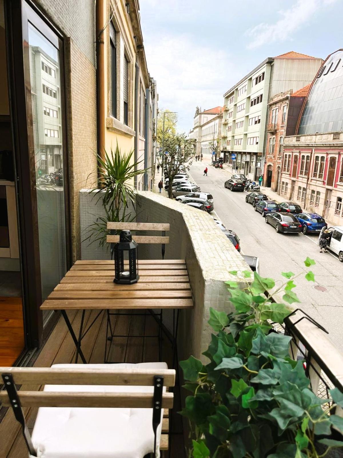Brittos Lapa Apartment In Porto Center Luaran gambar